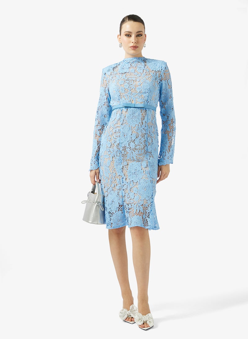 Ella Limited Edition Mermaid Cut Lace Dress - Image 4